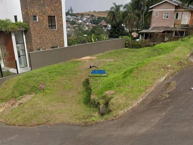 Imagem: Terreno com 2 Dormitorio(s) localizado(a)