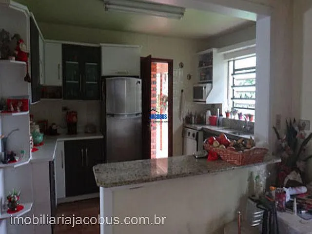 Imagem 9: Casa de Alvenaria com 4 Dormitorio(s) localizado(a) no bairro Centro em Campo Bom / Rio