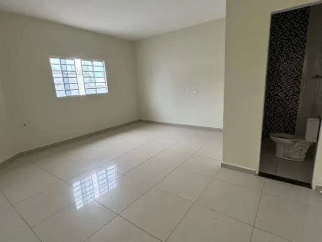 Imagem 1: CASA RESIDENCIAL em Brasília - DF, Núcleo Bandeirante