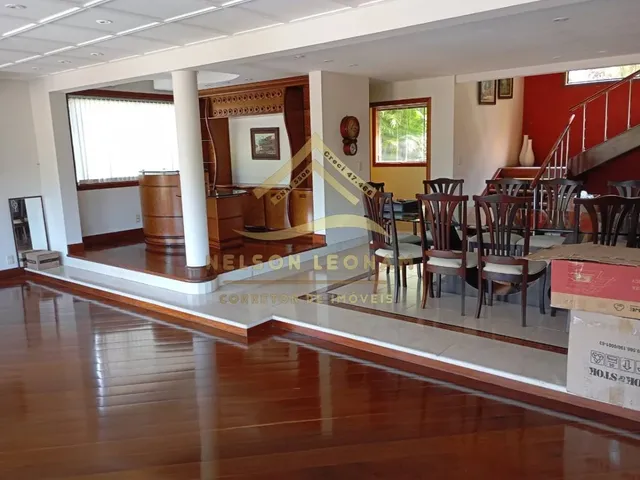 Imagem 7: Magnífica Casa com 7 Quartos no Condomínio Ubá Piratininga