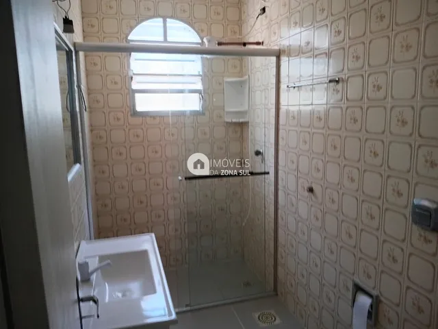 Imagem 8: Oportunidade Única na Cavalhada: Casa com 3 Dormitórios + Edícula Completa!