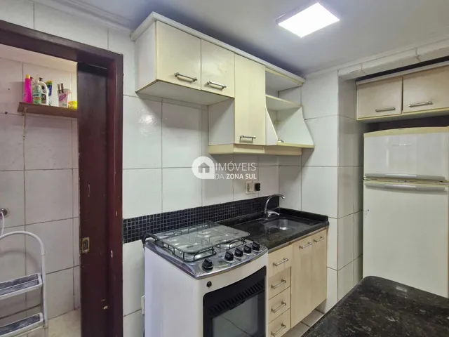 Imagem 1: Apartamento à venda no bairro Medianeira - Porto Alegre/RS