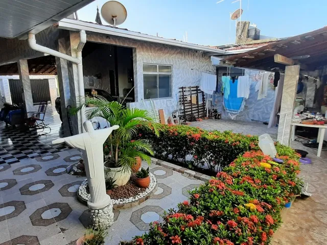 Imagem 3: Casa na Aruanda com 3 quartos e muita área