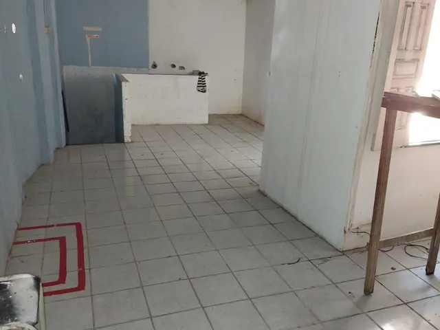 Imagem 4: Loja com 2 pavimentos na Rua de Maruim