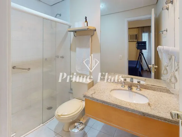 Imagem 3: Flat disponível para venda no Hotel Bienal Suítes, com 32m², 1 dormitório e 1 vaga