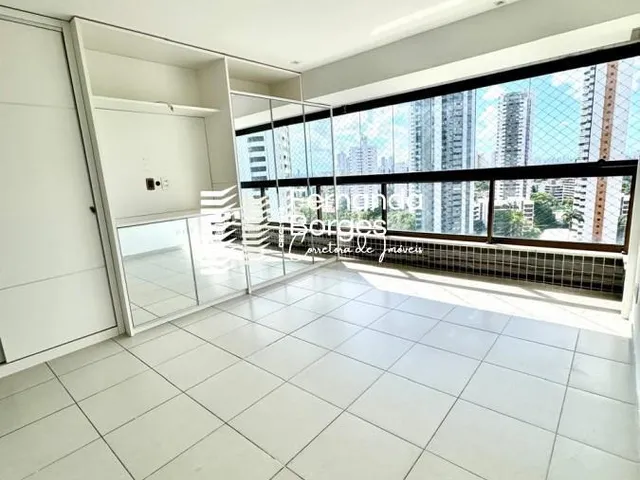 Imagem 1: Apartamento para Locação em Recife, Casa Forte, 4 dormitórios, 4 suítes, 5 banheiros