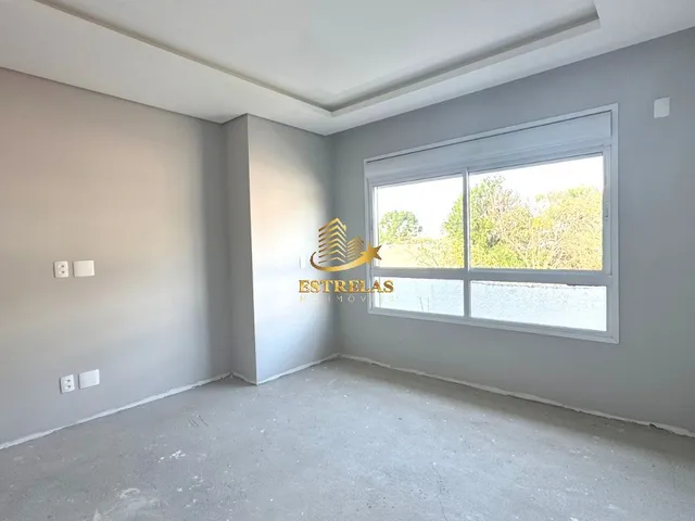 Imagem 12: Impecável casa à venda em Curitiba-PR, bairro Uberaba: 4 quartos, 4 suítes, 3 salas, 6