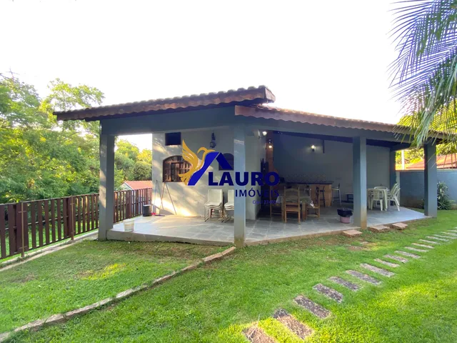 Imagem 6: Chácara À Venda em Louveira-Sp, Bairro Monterrey: 1 Sala, 3 Banheiros, 4 Vagas, 120M² de Área. Venha Conferir!