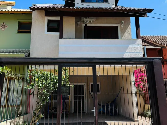 Imagem: Casa no Bairro Hípica - 3 Dormitórios