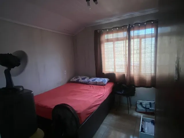 Imagem 3: Ótima casa no bairro restinga de 4 dormitórios