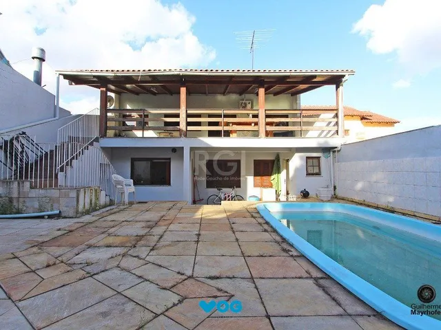 Imagem: Casa para Venda - 180m², 3 dormitórios
