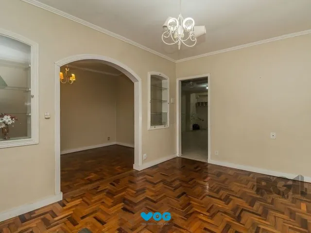 Imagem: Excelente casa de 389,53m² com 8 dormitórios