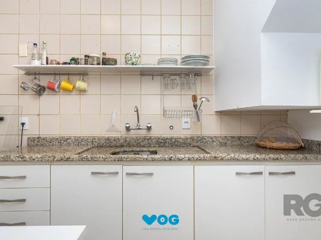 Imagem 4: Casa em condomínio de 109m² - 3 dormitórios, 1 suíte e 1 vaga no bairro Teresópo