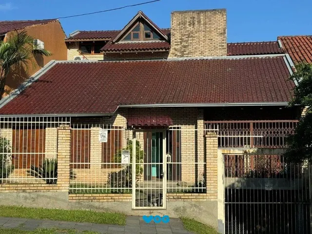 Imagem: Casa com 4 Dormitórios no Bairro Nonoai