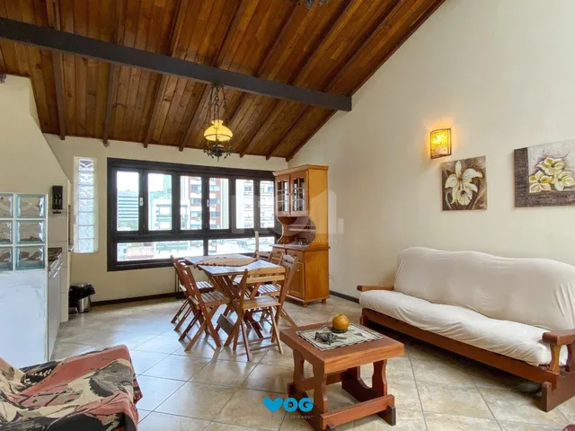 Imagem 1: Casa para Venda - 350m², 2 dormitórios, sendo 2 suites, 2 vagas - Centro Históri