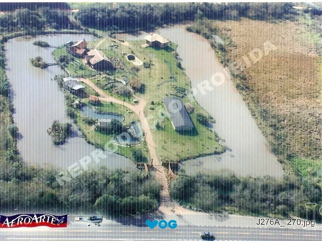 Imagem: Sítio para Venda - 30000m², 2 dormitórios