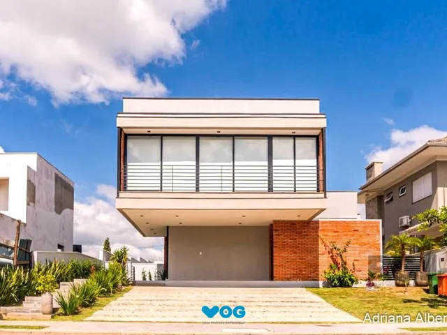 Imagem: Casa com 4 suites - Condominio Fechado