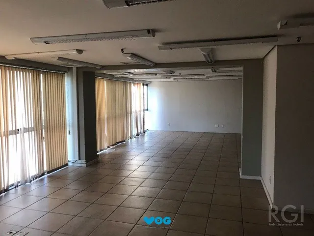 Imagem 3: Conjunto/Sala para Venda - 90m², 0 dormitórios, Centro