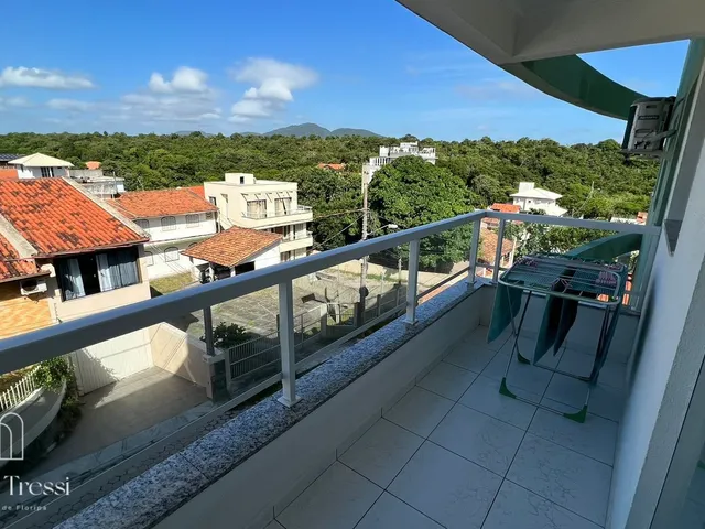 Imagem: 300 Metros da Praia - Apartamento À Venda