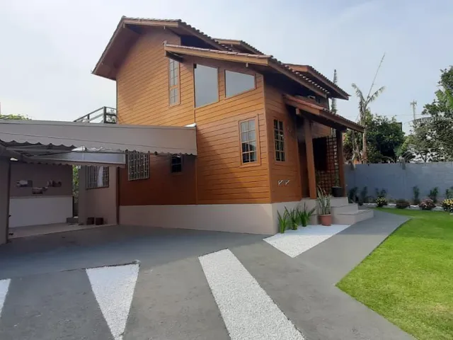 Imagem 1: Casa à venda no bairro Vargem do Bom Jesus - Florianópolis/SC