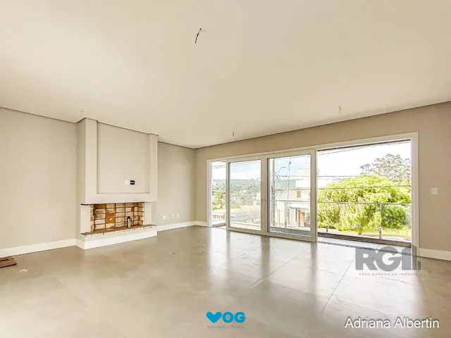 Imagem: Casa com 303m² - 3 suítes - Alphaville