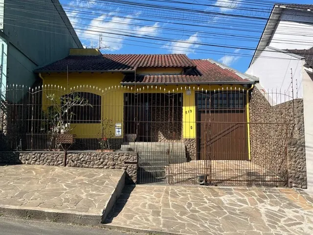 Imagem: Casa 3 dormitórios, 2 vagas, Bairro Princesa