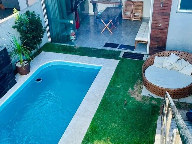 Imagem: CASA COM 4 DORMITORIOS SUITE, A 3 QUADRAS
