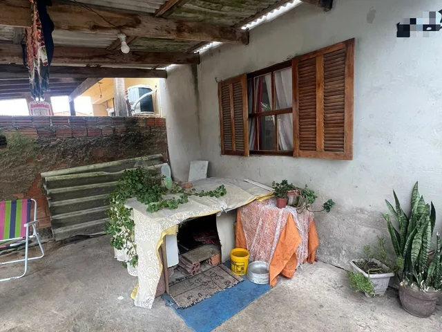 Imagem 1: Casa de 2 Dormitórios no bairro Hipica