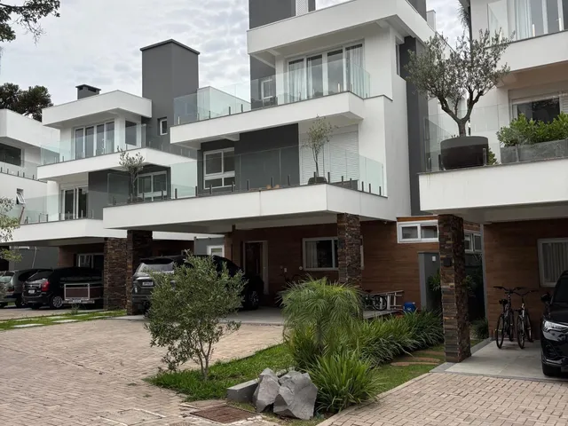 Imagem: Casa em condomínio Alto Padrão Próximo