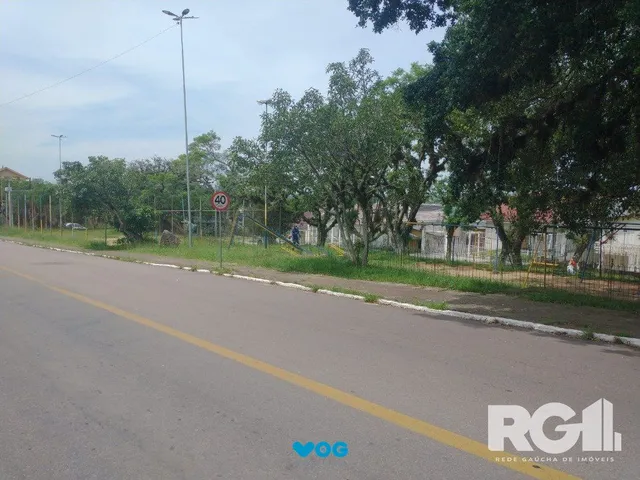 Imagem 6: Linda Residência com cinco dormitórios no centro da cidade de Viamão/RS