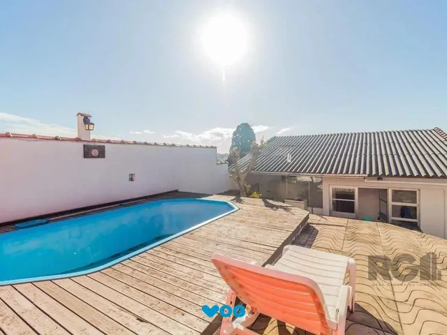 Imagem: Casa com 3 dormitórios no bairro Cascata