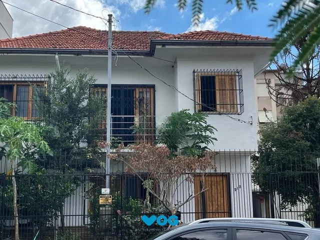 Imagem: Casa de 4 Dormitórios no Bairro Santo Antônio