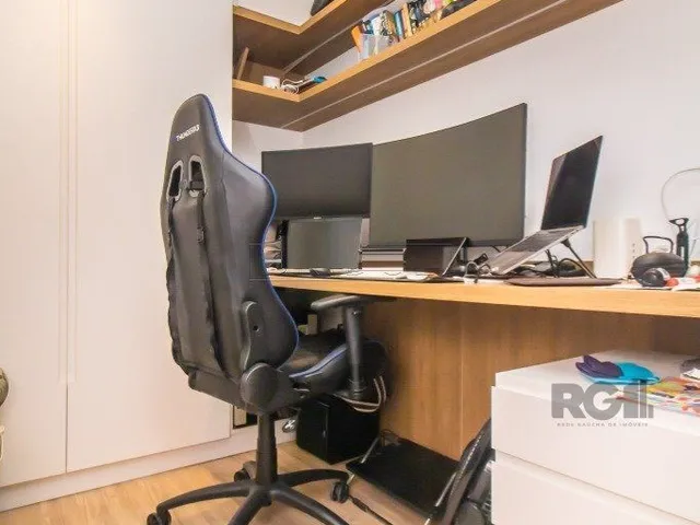 Imagem 6: Vende-se belo apartamento a 2 quadras do Parcão, 3 quartos com suíte e vaga cobe