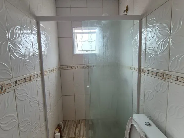 Imagem 2: Belíssima casa de 2 dormitórios com um amplo pátio na cidade de Passo Fundo