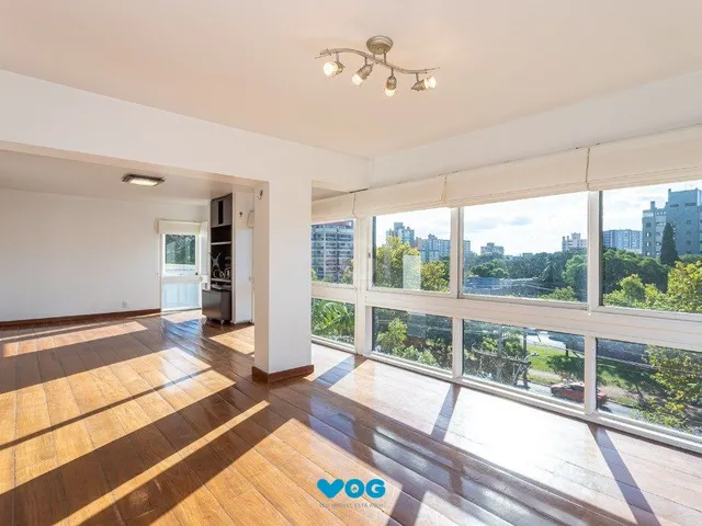 Imagem 1: Apartamento no bairro Higienópolis com 190m² de 3 dormitórios e 2 vagas