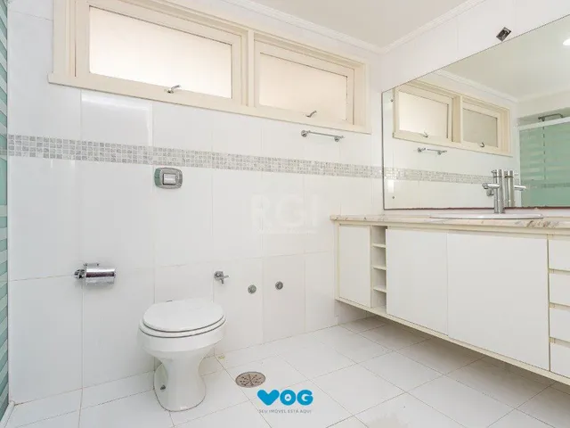 Imagem 9: Apartamento no bairro Higienópolis com 190m² de 3 dormitórios e 2 vagas