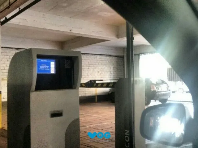 Imagem 2: Box de garagem no Centro