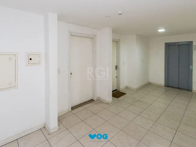 Imagem 3: Apartamento | Bairro Cristal | 2 dormitórios | Suíte | Semi mobiliado