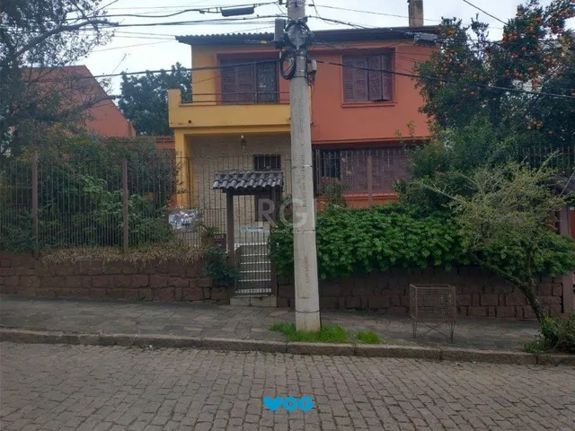 Imagem: Casa para Venda - 220m², 3 dormitórios