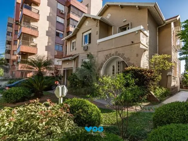 Imagem: Casa 4 dormitórios à venda Petrópolis
