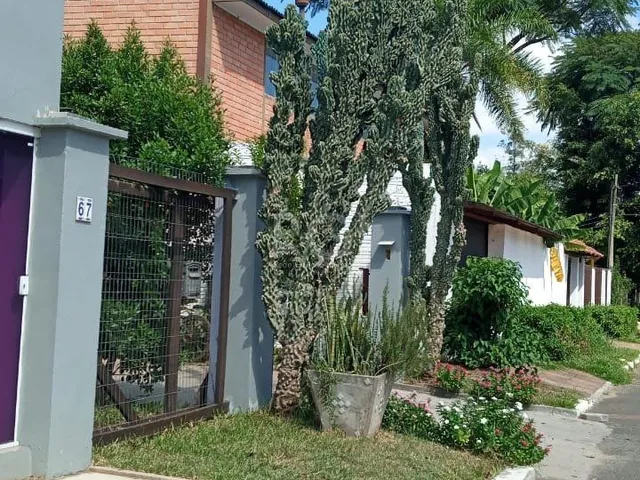 Imagem 1: Casa com 3 dormitórios no bairro Olaria em Canoas