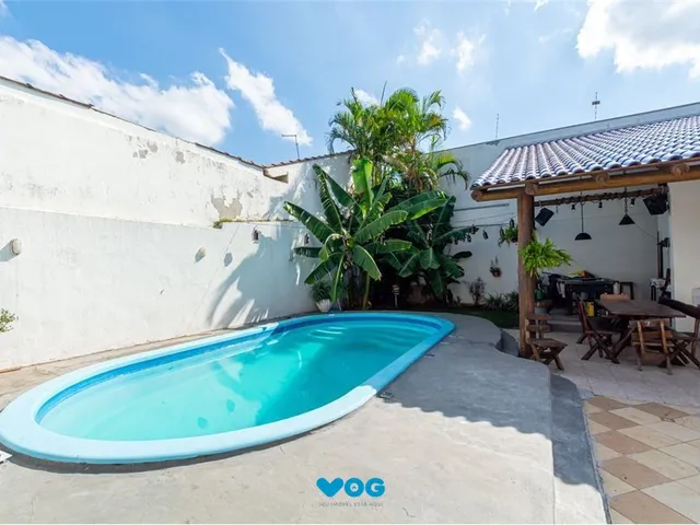 Imagem 4: Casa 4 dormitórios à venda Moinhos de Vento Canoas/RS