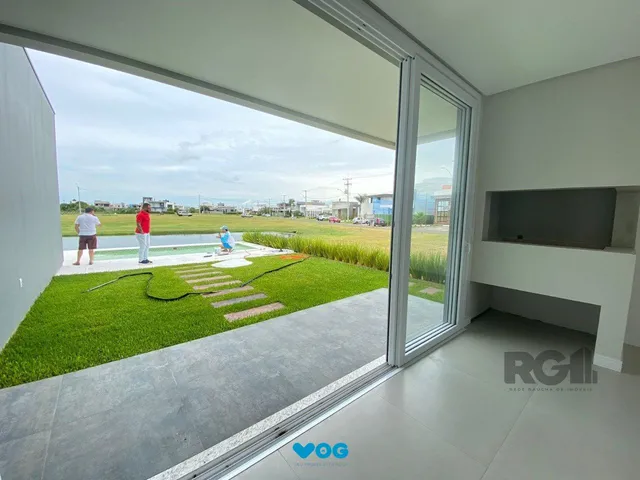 Imagem 1: Casa em condomínio com 3 dormitórios, sendo todos suítes em Torres