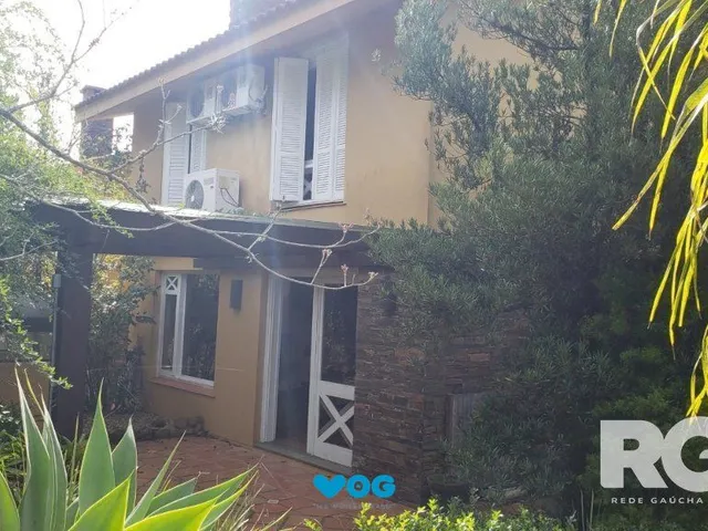 Imagem: VENDA - ÓTIMA CASA EM CONDOMÍNIO NA ZONA