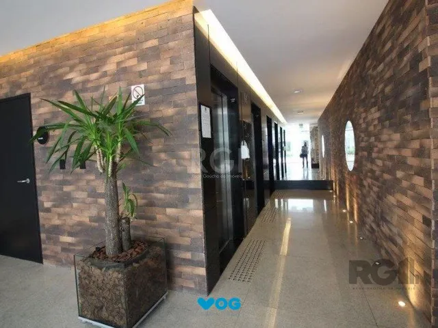 Imagem: AMPLO CONJUNTO COMERCIAL COM 81 M2