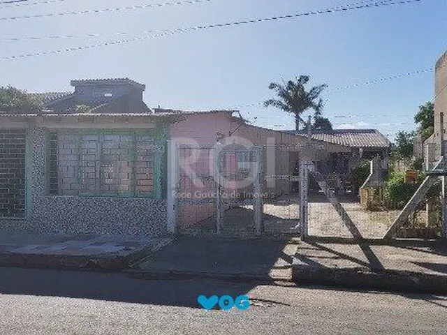 Imagem: Terreno com 3 casas no pátio bairro São
