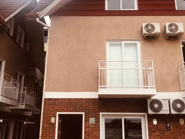 Imagem: Casa em Canela no bairro Vila Maggi de 3