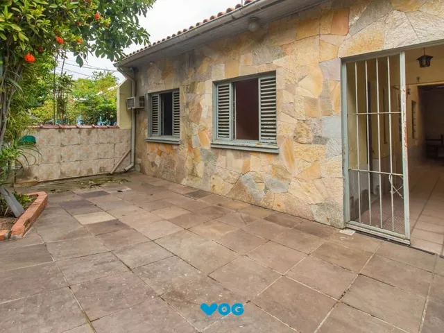 Imagem: Casa com 3 dormitórios, 1 vaga e 74m²