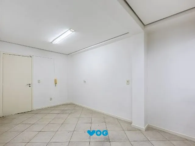 Imagem 4: Prédio Comercial com Loja no Bairro Rio Branco com 237M²