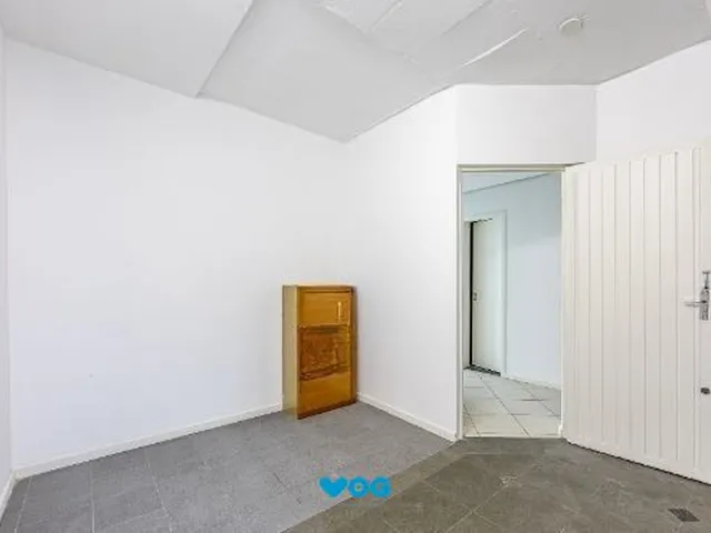 Imagem 6: Prédio Comercial com Loja no Bairro Rio Branco com 237M²